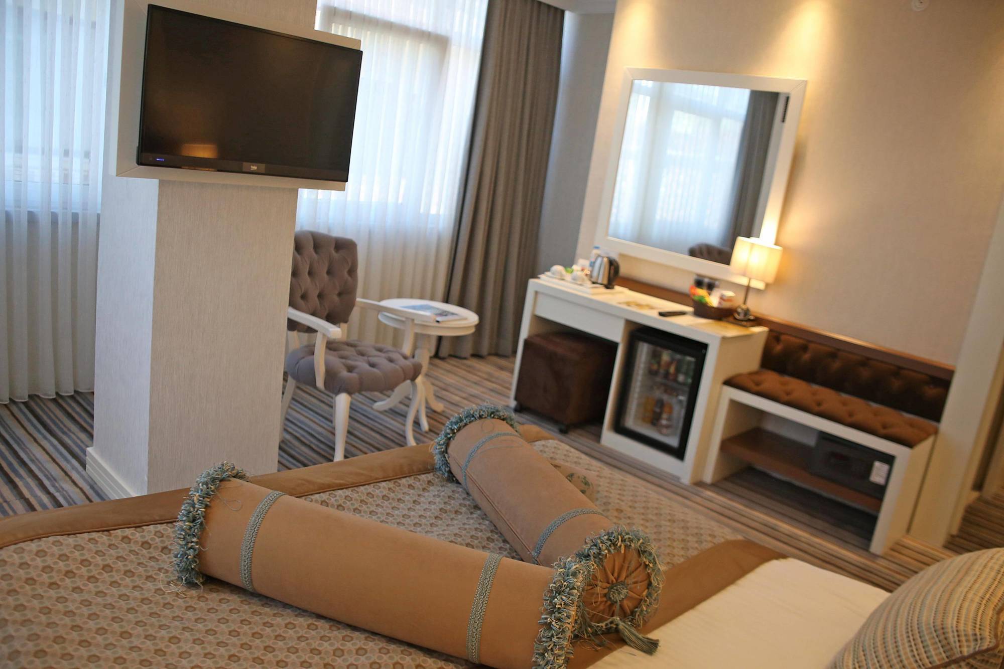 Otel Seven Deep 3*